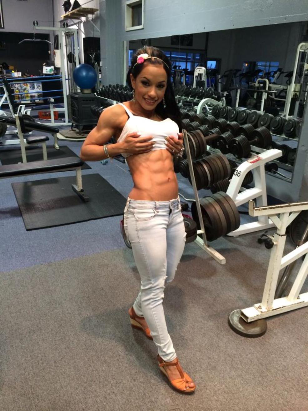 thegymbabe:   More Sexy Fitness Babes on Tumblr  - FitGymBabe.com  I THINK I&rsquo;M