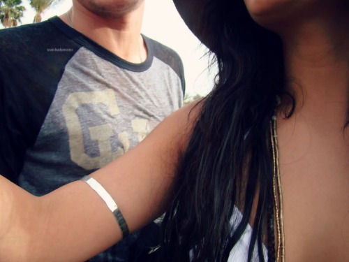 hudgens-online:  Zac Efron &amp; Vanessa Hudgens: Coachella (April 17, 2010)
