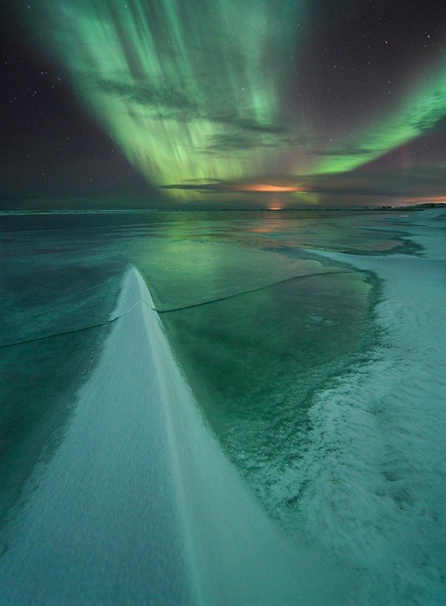 unwrittennature:  Snow Dagger by Örvar Atli Þorgeirsson 
