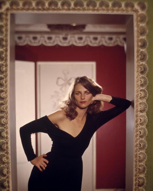  Charlotte Rampling, 1976 © Yousuf Karsh <3