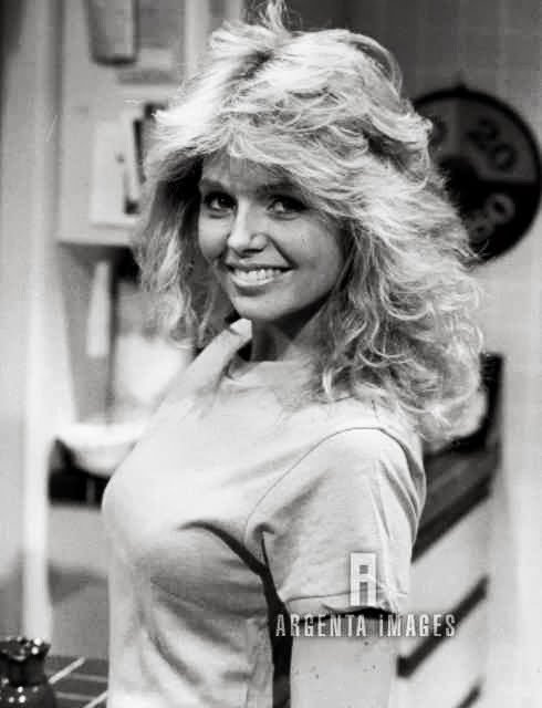 heavenyboobs:  Teri Copley