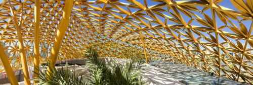 archilovers:    4,000 golden aluminum leaves of various sizes compose the architectural structure of this Butterfly Pavilion sheltering more than 500 butterflies in a unique biosphere: http://bit.ly/1n7f8LDProject by 3deluxe transdisciplinary design﻿