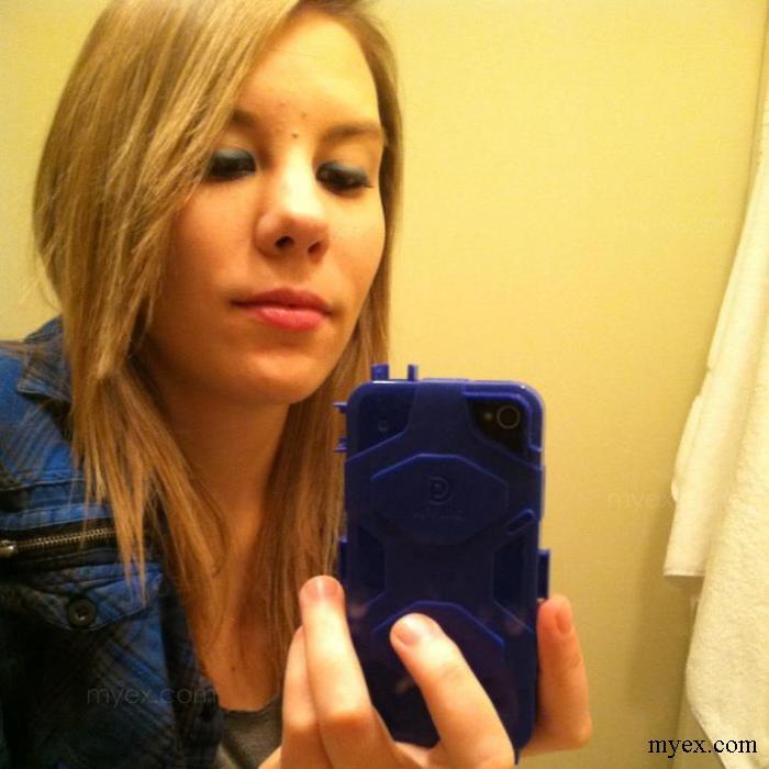 fuckinwuvswuts:  Tanya Roslan of Pasadena,  Maryland