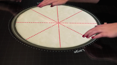 cineraria:  Pizza Hut + Chaotic Moon Studios Interactive Concept Table - YouTube