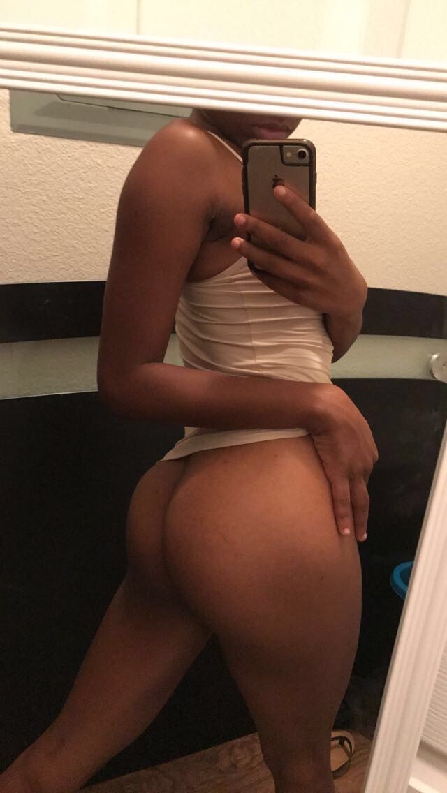 I LOVE Thot Hoes & Pretty Toes