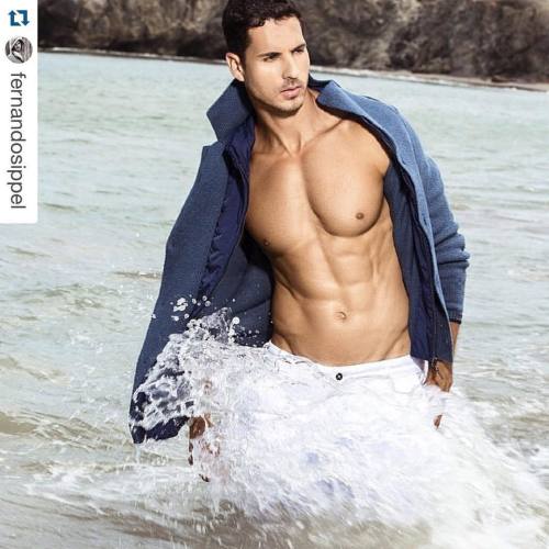 Fashion + water + @fernandosippel + #openshirt = a whole lot of sexy, muscled wetness for us all. #