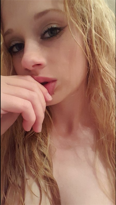 bigbuttbailey00:  oooopppssss!! my pussy just broke again!! sooooooooo sexy!!!! who is she??????