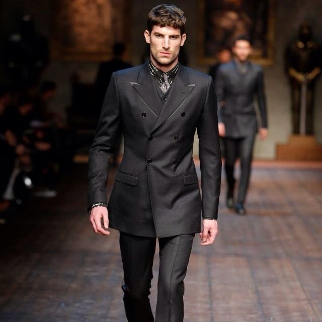 #DELORTAEAGENCY DOLCE AND GABBANA AW15 men’s show... • Delortae Agency ...