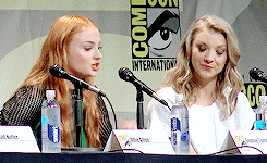 supercanariesold: Natalie Dormer and Sophie Turner at San Diego Comic-con 2015, July 10