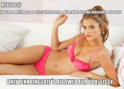 sissydonna:  ppsperv:  I LOVE pink and lots