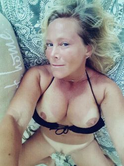 myfavmilf.tumblr.com post 154239871005