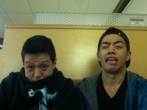 jerichowd:  Study tyme with anchoivies, so cayyyute~  i know i’m so kawaii