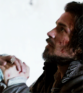 gregory-peck:Aramis + kissing Anne’s hand