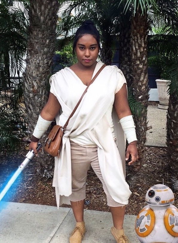 captainmarvall:  plus size cosplayers are the true QUEENS 