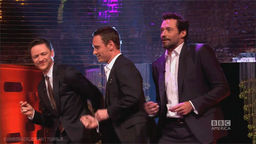 cumberacklesfan:  I got the moves like Fassbender! (x) 