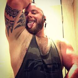 mscldrew:  When you’re all sweaty from working out #pups #arms #biceps #inkedbiceps #lick #sweaty #dirty #oink #furry #gymworkout #pumped #bigmuscle #bigmusclebear #instabear #instawoof #furry #bearded #woof