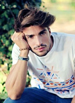 Mariano Di Vaio - http://handsomeboys.tk