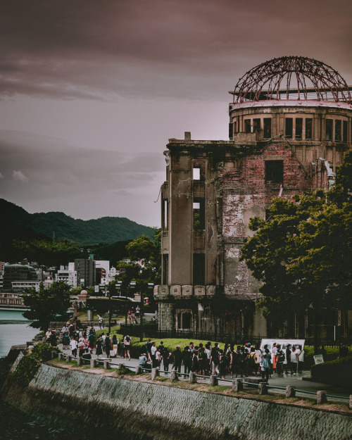  Hope just one thing Hiroshima Peace Memorial (Atomic Bomb Dome) is still standing today, never to l
