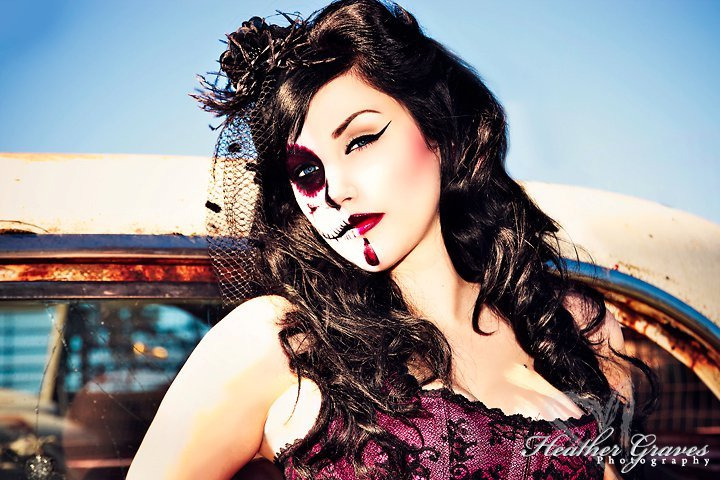 hotrod-girls:  Hotrod Pinup , check more here : http://hotrod-girls.tumblr.com/