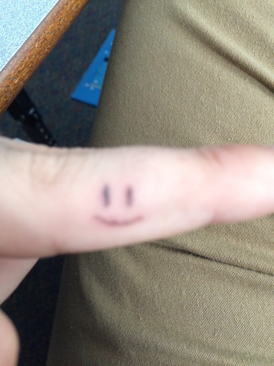 maxxypaad:  stick n’ pokes 🙏💁