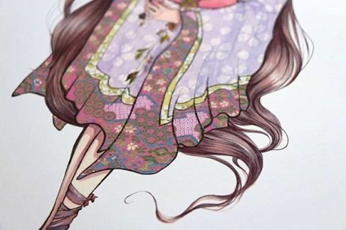 Also I wanted to share these hair details on the large &ldquo;Kaizen&rdquo; prints. I love how the p