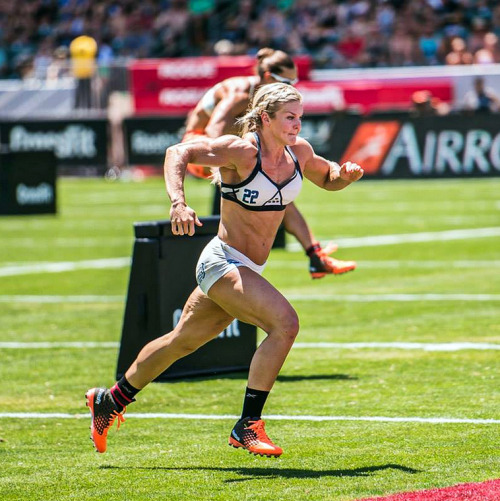 fitbitchfitness:  Brooke Ence by Kill Cliff Photography Follow the Fit Bitch!