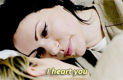 lipstick-lesbian:  underthesunset91:  Inevitable.  ♀♡♀