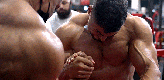 wrestlingisbest:Larry Wheels vs Andre Deiu