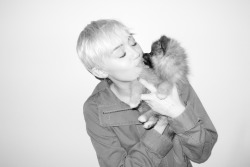 terrysdiary:  Miley and Moonie at my studio #2