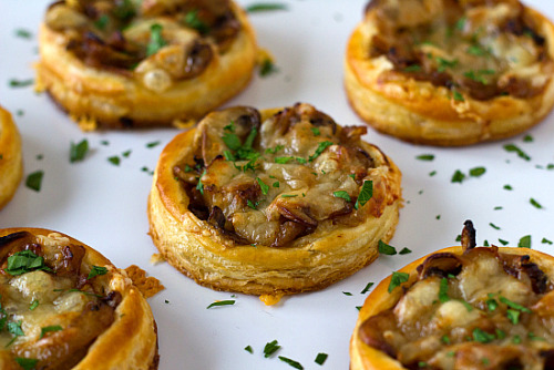 Porn foodffs:  Caramelized Onion, Mushroom & photos