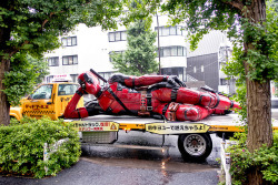 tokyo-fashion:  “Deadpool 2” promotional truck that’s been driving around the streets of Harajuku, Japan in the rain.