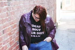 fatqueerstyle:  New Year’s Day is almost here! Don’t talk to me about your diet 👌🏼  5 Non-Diet Resolutions for Fat BabesBuy this t-shirt YouTube |  Instagram | Twitter 