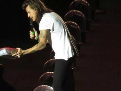 Harry on stage in Baltimore! (August 8 2015)