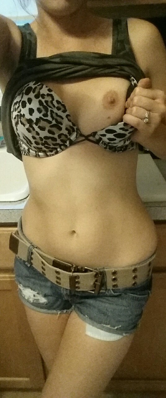 mccprincess:  Mundane monday princess peek…  xox 🙈 ❤ 👑 🎀 