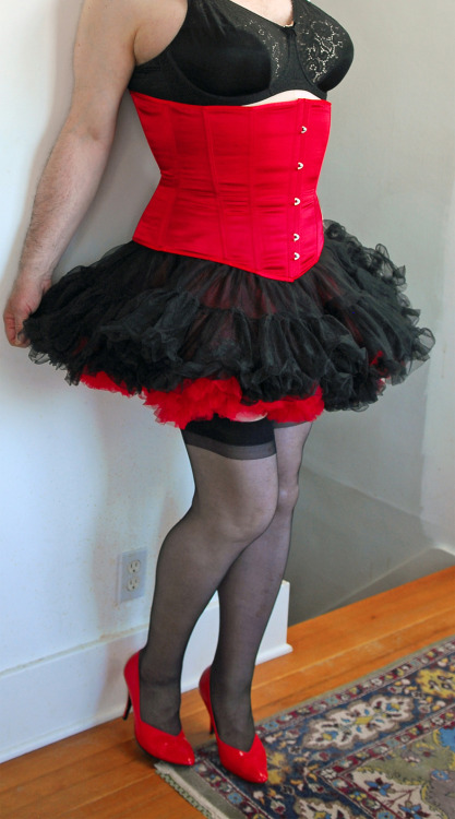 sissypatsycd:Corset, Petticoat and Heels…  Oh My!