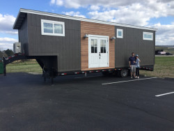 tinyhousetown:  The Fifth Wheel tiny house 