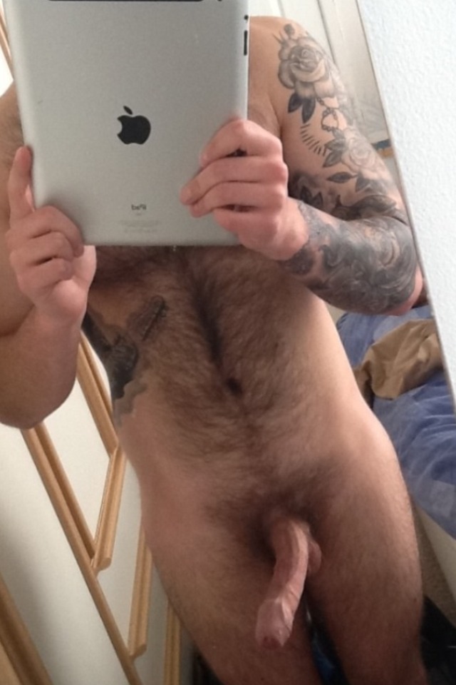 gayamateurclub:  Like amateur guys? Like to exhibit to the world?? Like to show