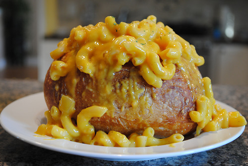 foodluxury:  Love Food? This blog is for you. 