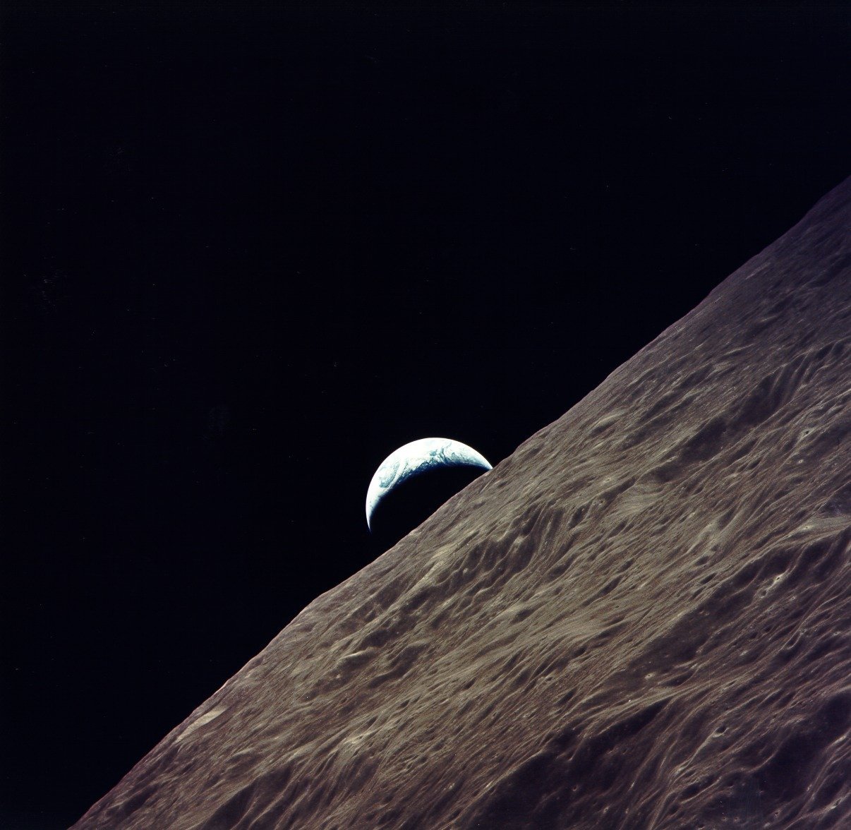 spaceexp:  The Last Earthrise Seen by Human Eyes: the Crew of Apollo 17 Saw this