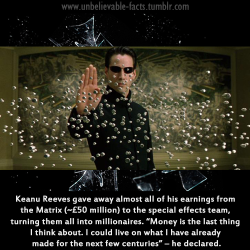 itsrainingcatsncatharsis: holdtightclothing:   longquark:  putmeincoach:  jehovahhthickness:  airspaniel:  utf2005:  fluffy-overlord:  bitchwhoyoukiddin:  drst:  unbelievable-facts:  Man of the moment Keanu Reeves has shown his generosity by giving away