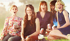 heyheyrich:  devoureth: [x]  those women are tumblr