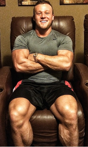 Christ what an amazingly hot man, ID anyone?