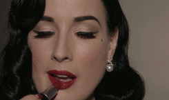 homegrownoregano:  ladies i’m in love with 5 of ? : dita von teese “When people
