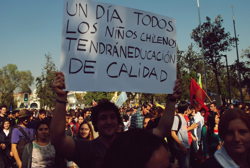 tomasoski:  2013 05 08 Marcha x la educacion CONFECH 159 http://flic.kr/p/ehBVBV by chilefotojp 