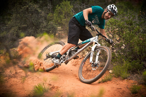 trujillogoes200mph: Visit: www.yeticycles.com/ for more.