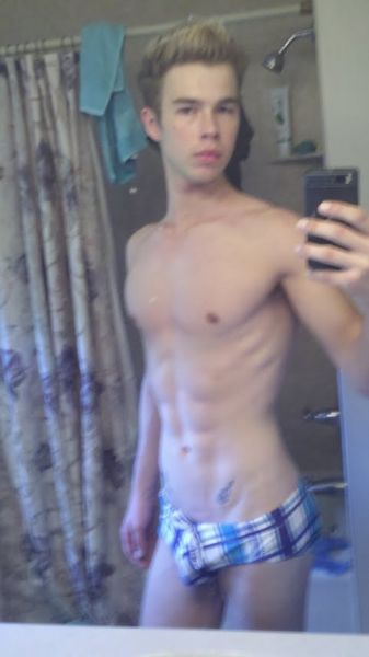Bathroom Jerkoff