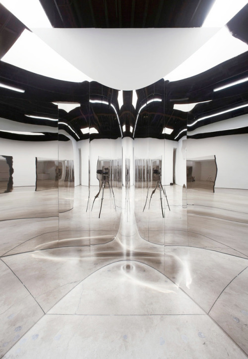 coloredshadow: Carsten Nicolai