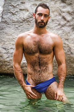 Follow my two hairy men blogs:http://sambrcln.tumblr.comhttp://hairysex.tumblr.com