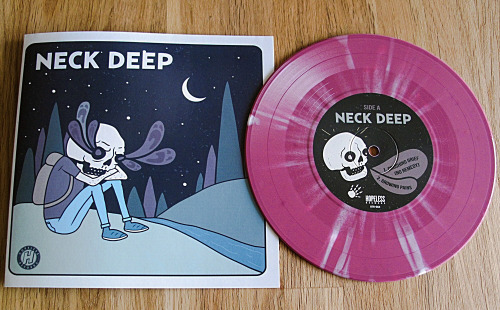 guldse:  Neck Deep / Knuckle Puck - Split 7” /250 purple & white splatter vinyl. Hopeless Records & Bad Timing Records 2014.Worth getting for the Knuckle Puck tracks, that are really cool. But skip this 7” if you are only into Neck Deep,