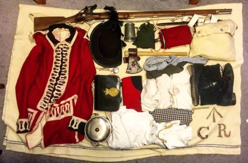 bantarleton: The full equipment of a member of the British Foot Guards during the American Revolutio